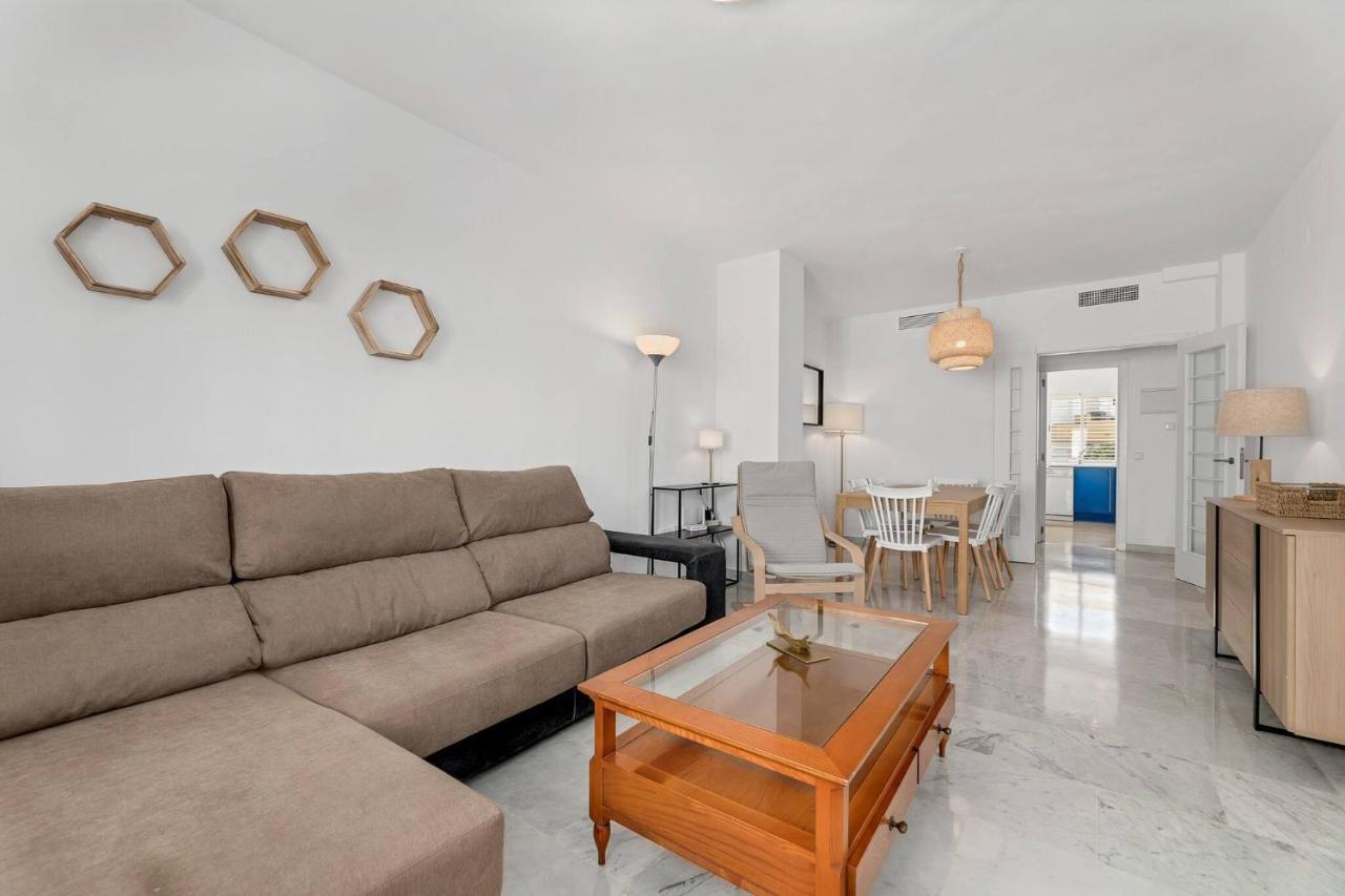 Apartment Family With Pool *