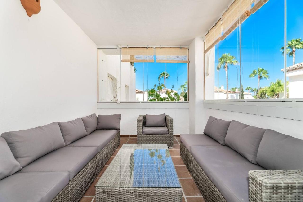 Apartment Family With Pool Marbella